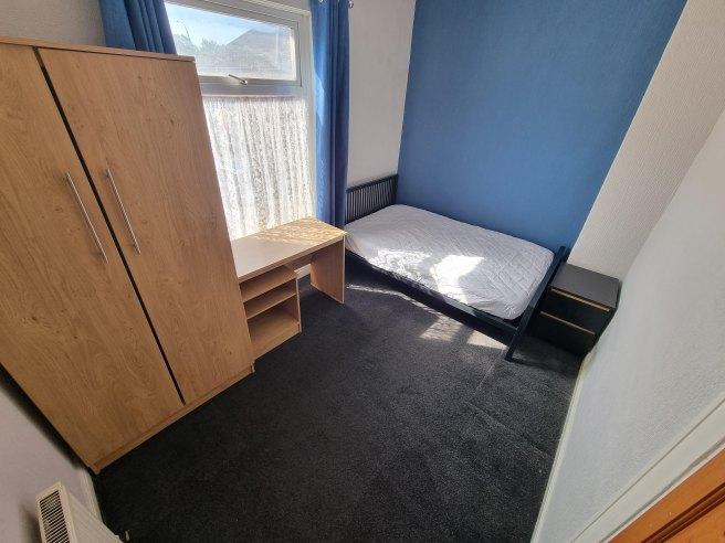 Haworth-street-hu6-7rg-962730