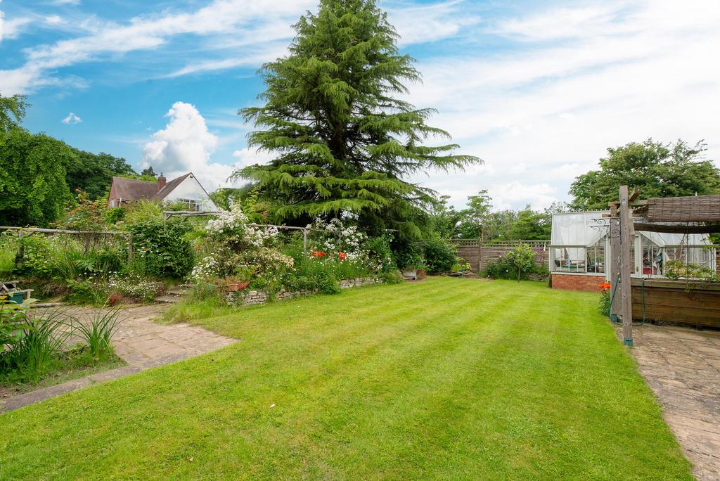 Leek Wootton, Warwick, Warwickshire... 3 bed village house for sale £
