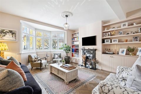39 Tilehurst Road, London, SW18 3EU