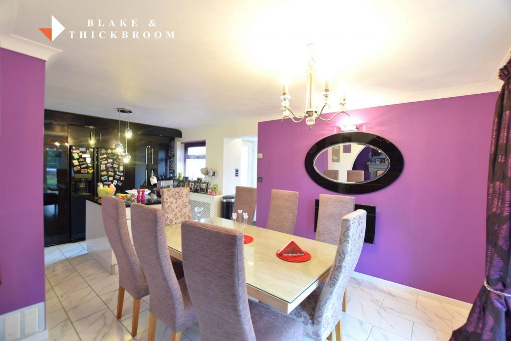Breakfast room