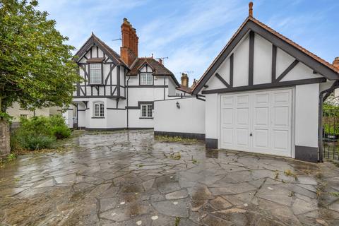 3 bedroom end of terrace house to rent, Drybridge Street, Monmouth