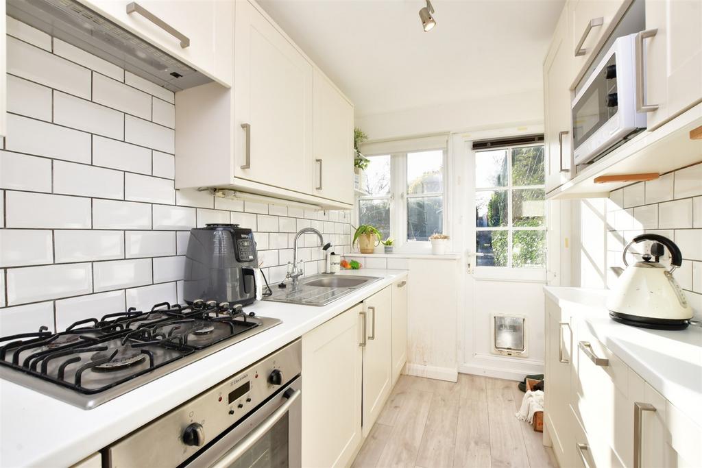 Norman Road, West Malling, Kent 2 bed terraced house for sale £375,000