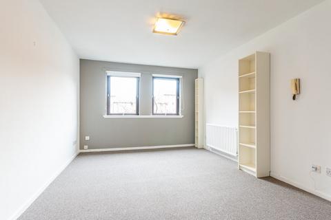 2 bedroom flat to rent, 1134L Boat Green, Edinburgh, EH3 5LW