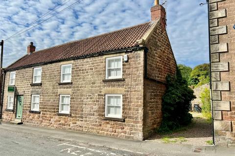 4 bedroom link detached house for sale, Spofforth, Castle Street,Harrogate, HG3