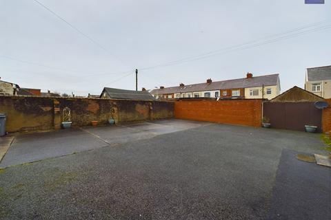 4, Springdale Court, 25 Boscombe Road, Blackpool, FY4 1LW