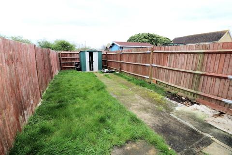 65 Sandpiper Drive, Erith, DA8 2NH