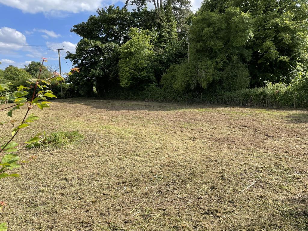 Kinnersley, Herefordshire, HR3 4 bed property with land for sale £160,000