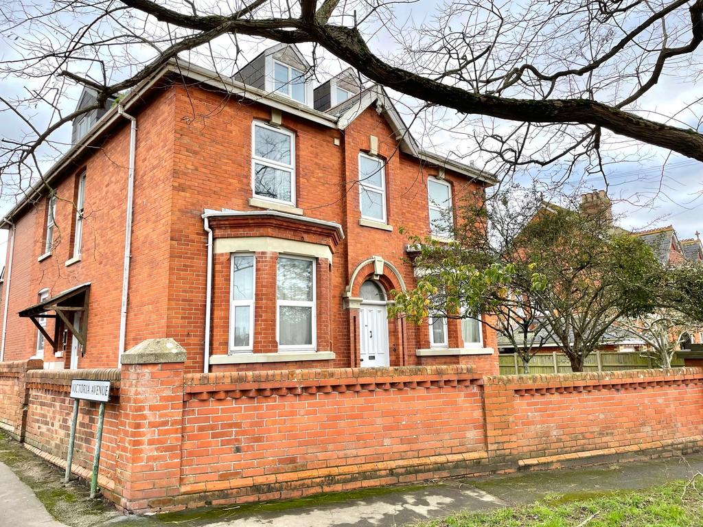 Victoria Court, Dorchester Road, Weymouth 1 bed apartment for sale £
