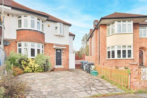 5 bedroom semi-detached house for sale, Cromford Way, New Malden