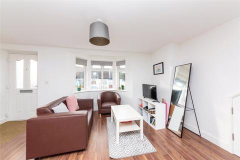 2 bedroom flat to rent, Carlyle Avenue, Brighton BN2