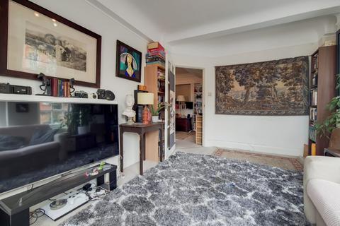 1 bedroom flat for sale, London, London NW1