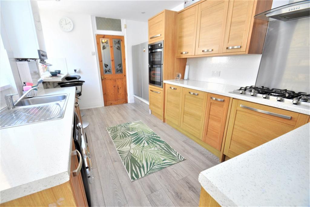 Kitchen/Breakfast Ro