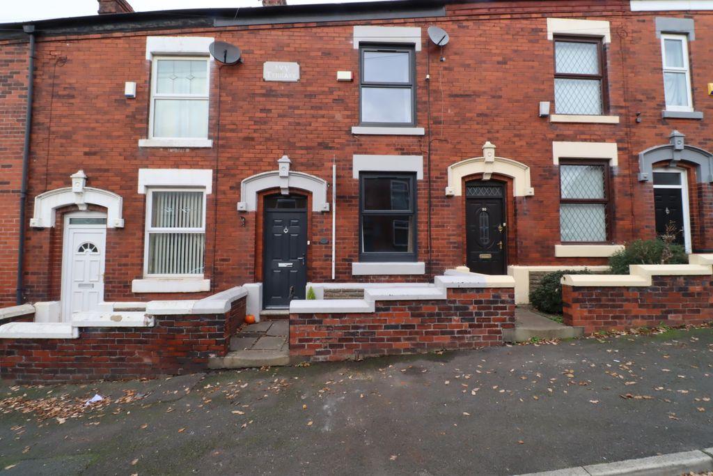 Pickford Lane, Dukinfield SK16 4TF 2 bed terraced house £925 pcm (£