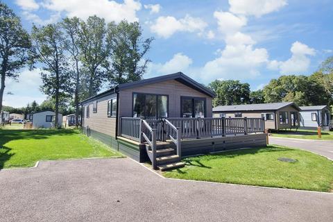3 bedroom park home for sale, Bluebell Park, Emms Lane, Brooks Green, Horsham, West Sussex