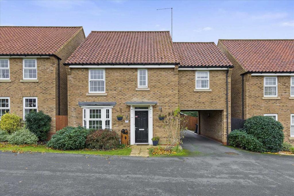 Thruxton Close, Burton Latimer 4 bed detached house for sale £390,000