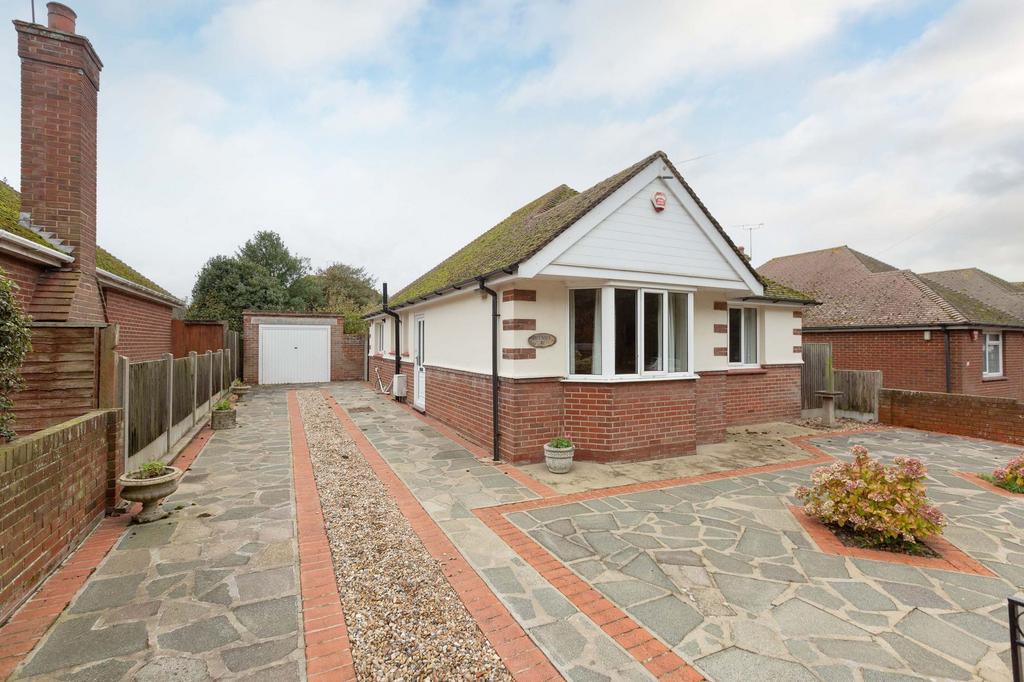 St. Marys Avenue, Margate, CT9 2 bed detached bungalow for sale £400,000