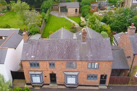 4 bedroom detached house for sale, Main Street, Gawcott