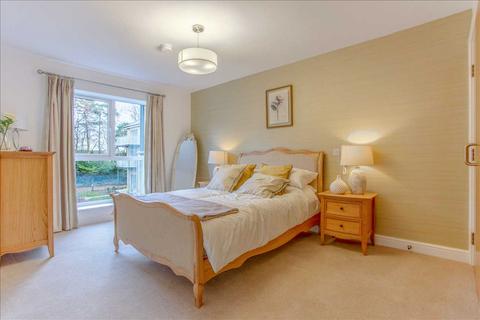 2 bedroom apartment for sale, Meadow Court, Sarisbury Green