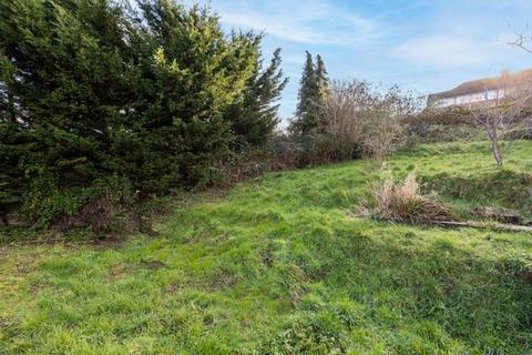 94 Denton Drive, Brighton, BN1 8DL