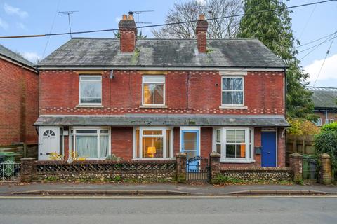 3 bedroom terraced house for sale, Jacklyns Lane, Alresford, Hampshire, SO24