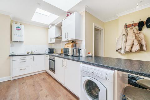 2 bedroom flat for sale, Wickham Road, Beckenham