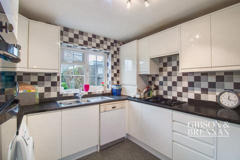36 Teigngrace, Shoeburyness, Southend-on-sea, SS3 8AH