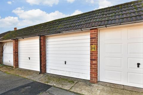 37 Angel Hill, Sutton, SM1 3EH