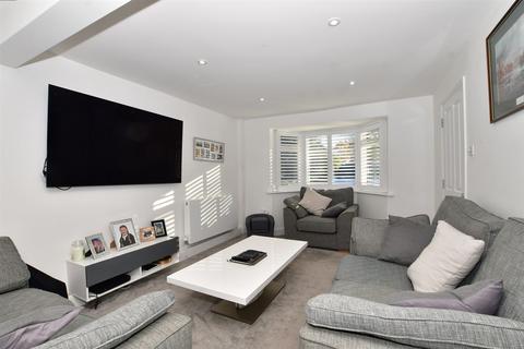 37 Angel Hill, Sutton, SM1 3EH