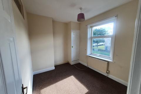 2 bedroom terraced house to rent, Byron Street, Halifax, HX1