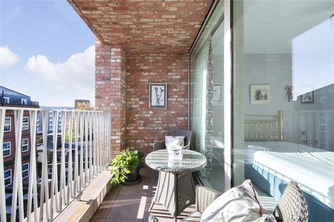 1 bedroom flat for sale, Rowland Hill Street, Hampstead, London