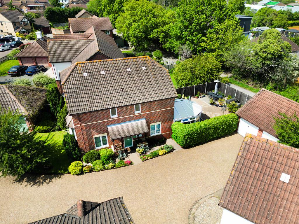 Randolph Road, Bromley, BR2 4 bed detached house £750,000