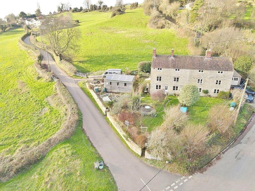 Westrip, Stroud, Gloucestershire, GL6 4 bed semidetached house for