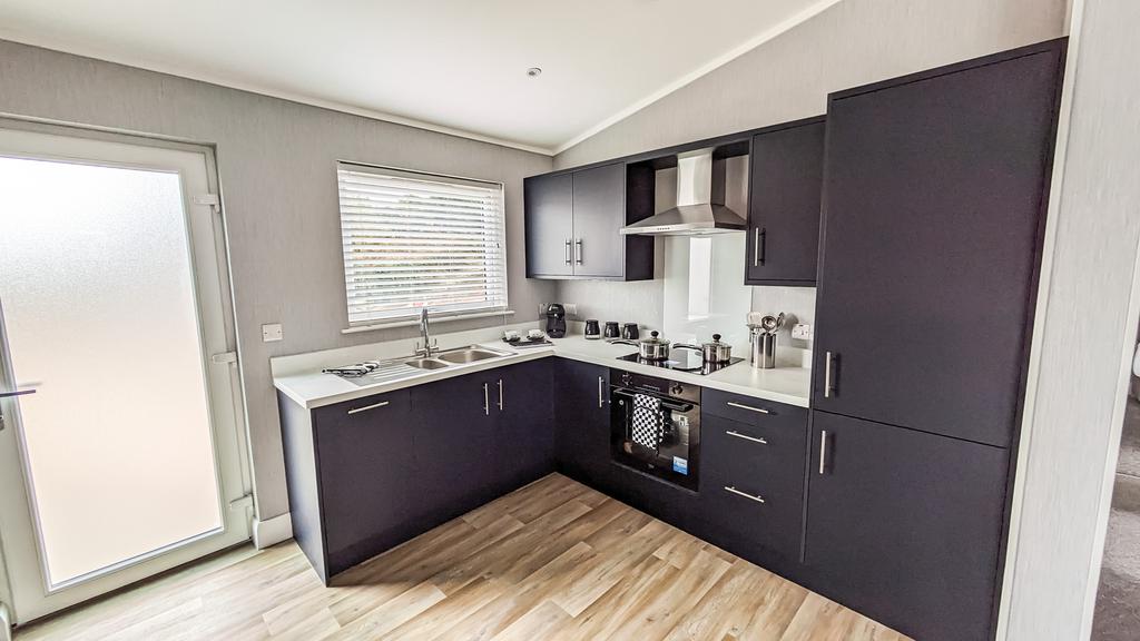 Kitchen-2