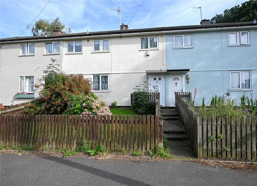 Heathside Drive, Kings Norton... 3 bed terraced house £800 pcm (£185 pw)