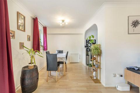13 Whiteadder Way, London, E14 9UR