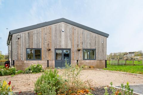 4 bedroom barn conversion for sale, Fockbury Road Dodford Bromsgrove, Worcestershire, B61 9AW