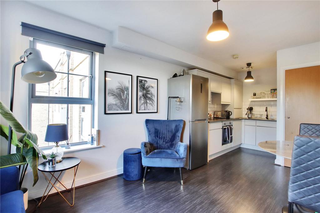Esparto Way, South Darenth, Dartford, Kent, DA4 1 bed apartment for