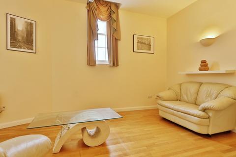 1 bedroom apartment for sale, City Exchange, Lowgate, Hull, HU1 1AA