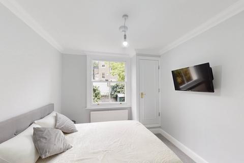 2 bedroom apartment for sale, Belgrave Gardens, St John's Wood, London, NW8