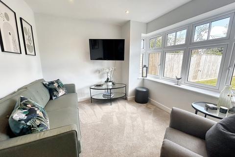 3 bedroom semi-detached house for sale, Ashley Cross