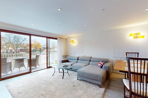 4 bedroom flat to rent - Brocas Street