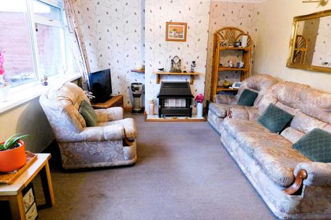 2 bedroom bungalow for sale - Sycamore Avenue, Newhall, DE11