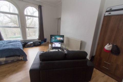 1 bedroom flat to rent, Burley Road, Leeds