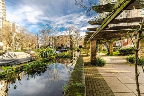 Bramlands Close, Clapham Junction, London, SW11