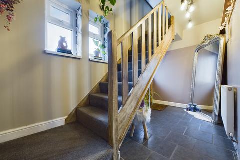 43 Ladyhill, Usk, NP15 1SH