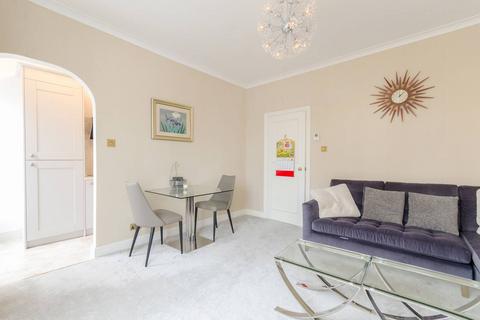 2 bedroom flat to rent, Barons Court, Barons Court, London, W14