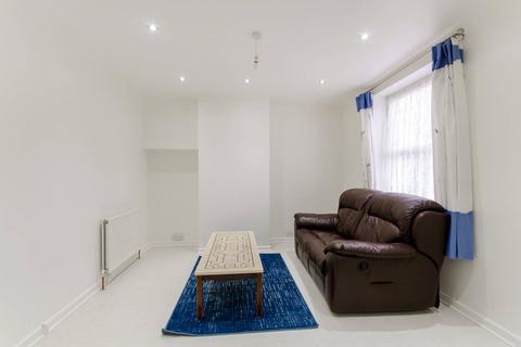 10 Lindores Road, Carshalton, SM5 1BQ