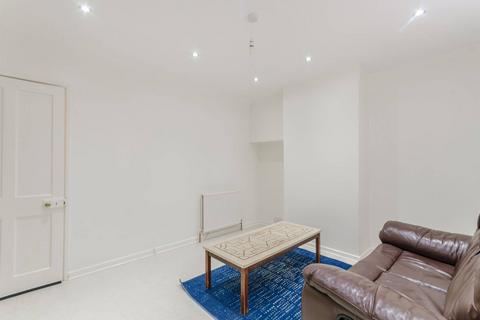 10 Lindores Road, Carshalton, SM5 1BQ
