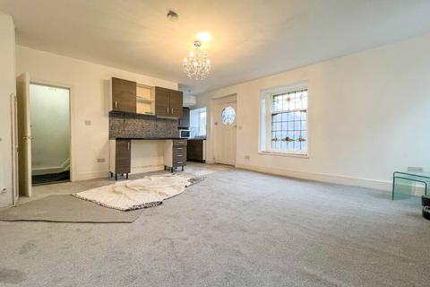 6 bedroom end of terrace house for sale, Burnley Road East, Waterfoot, Rossendale