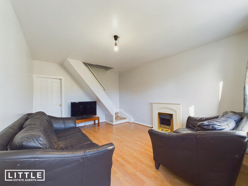 St. James Road, Prescot, L34 2 bed end of terrace house for sale £110,000
